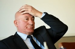 NEVJEROVATNA ODBRANA: Kum plaćao, Katnić zidao, a sve pravdao kasicom prasicom